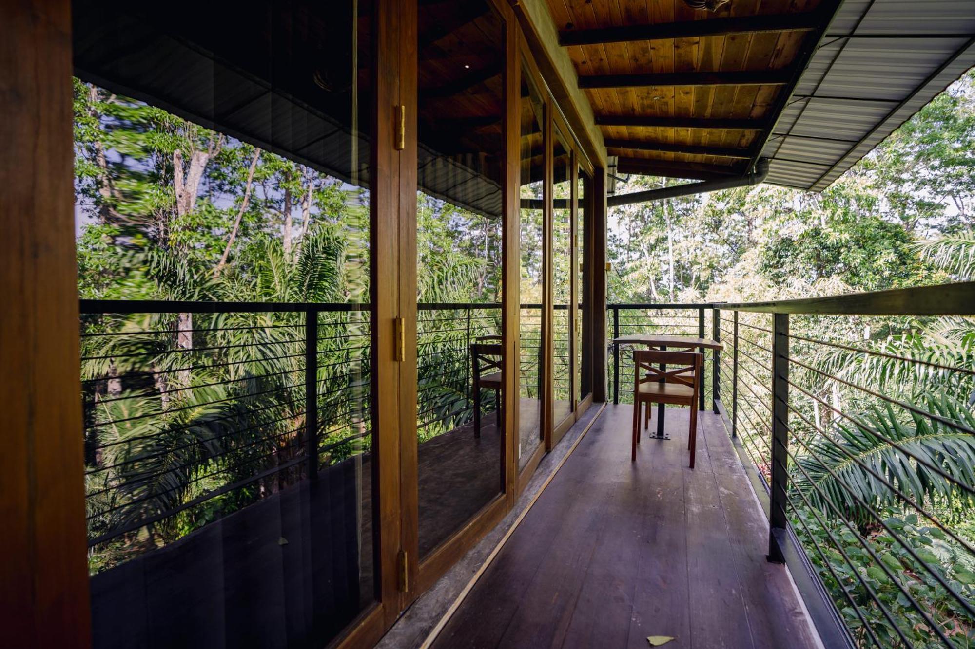 Aayu Hanthana Boutique Hotel แคนดี้ ภายนอก รูปภาพ