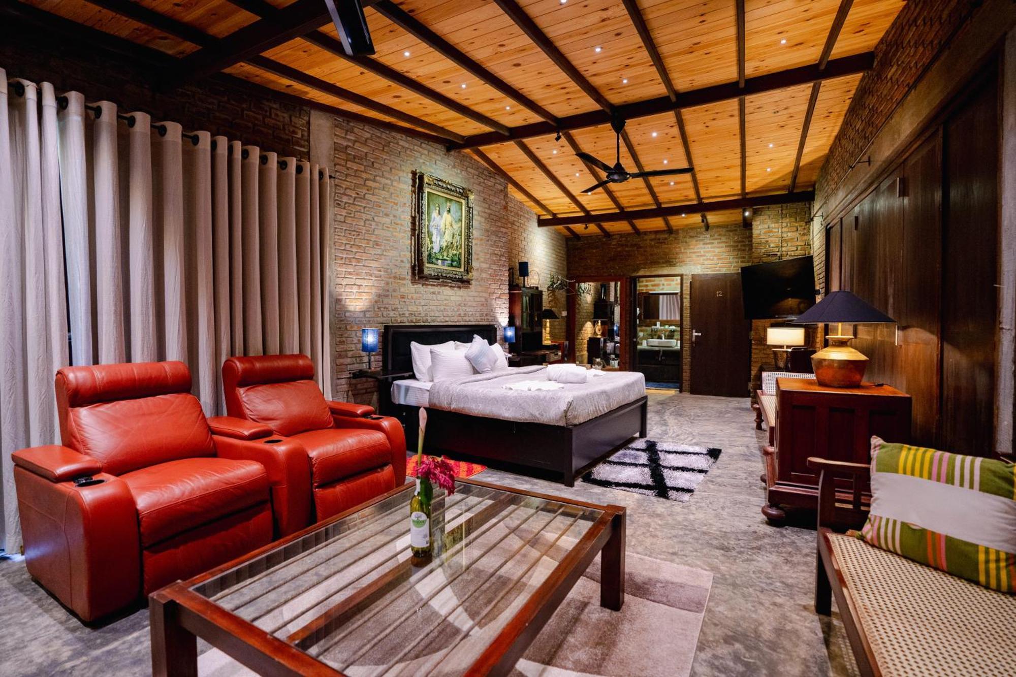 Aayu Hanthana Boutique Hotel แคนดี้ ภายนอก รูปภาพ