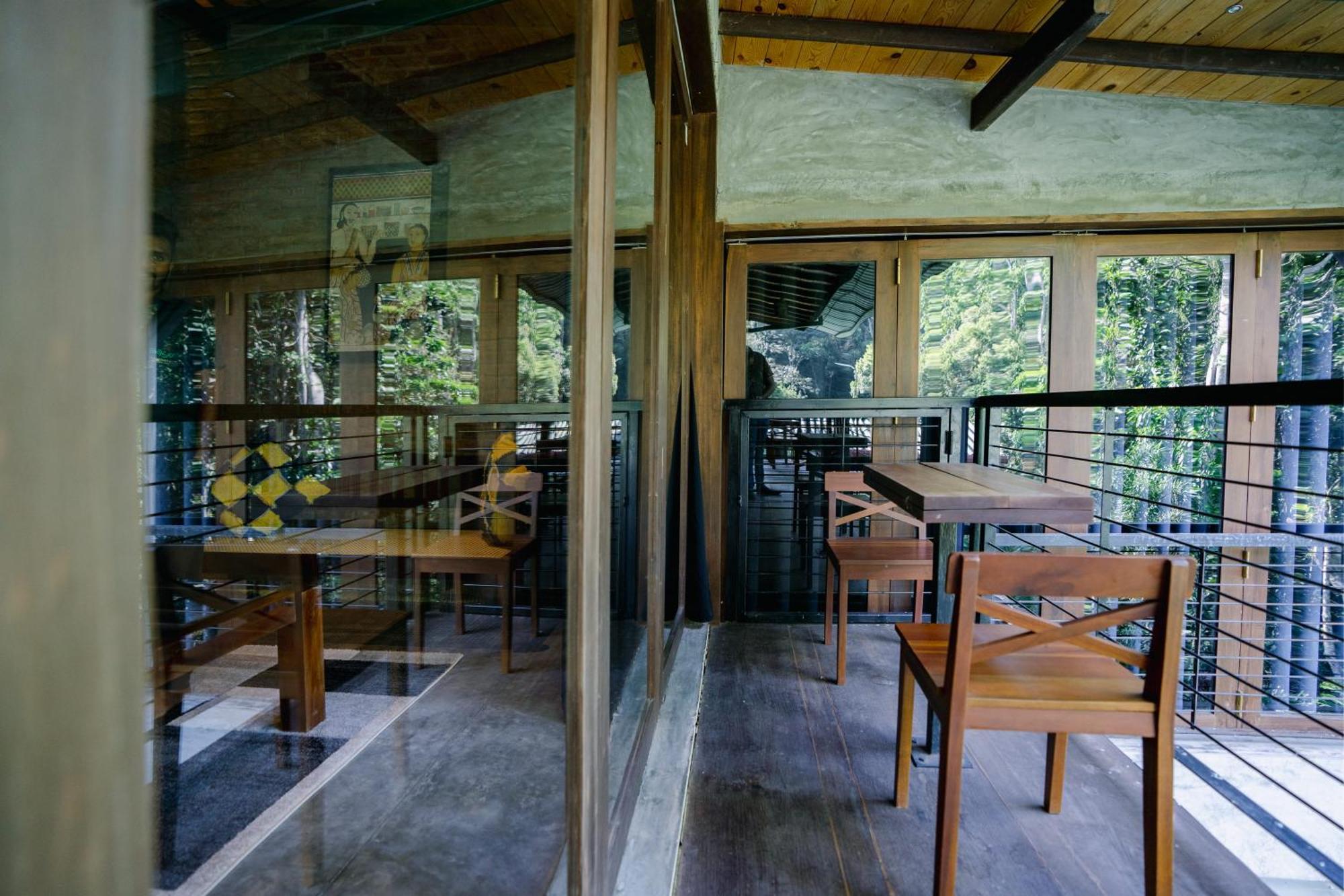 Aayu Hanthana Boutique Hotel แคนดี้ ภายนอก รูปภาพ
