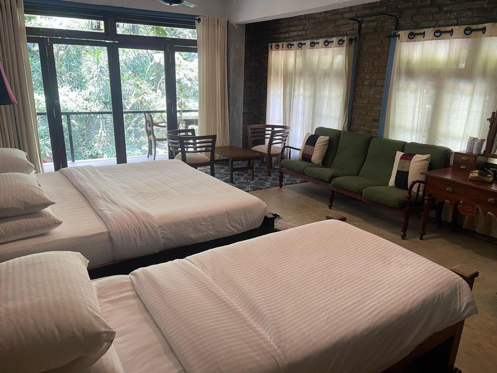 Aayu Hanthana Boutique Hotel แคนดี้ ภายนอก รูปภาพ